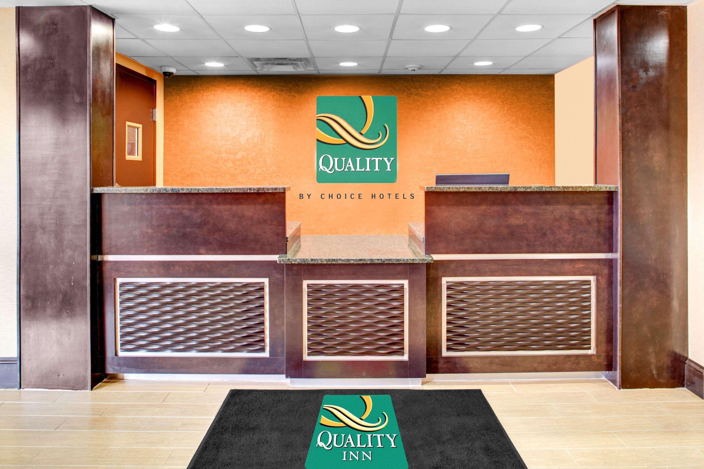 Quality Inn Asheville Downtown Tunnel Rd Exteriör bild