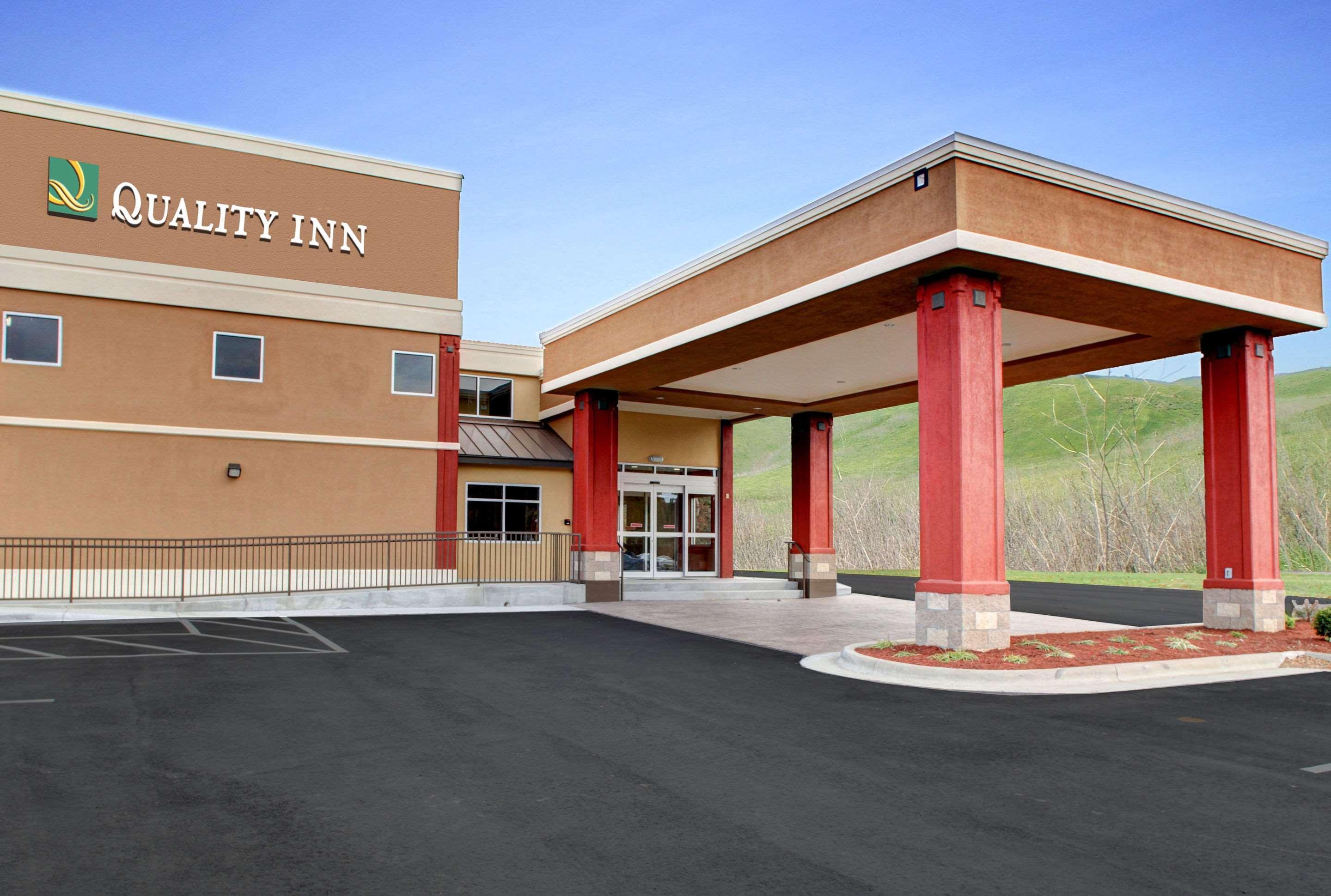 Quality Inn Asheville Downtown Tunnel Rd Exteriör bild